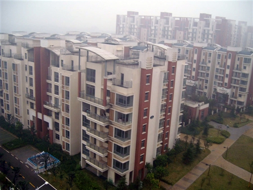 沿海塞洛城輕質隔墻板工程_輕質材料_輕質墻體材料_隔音防火墻板-湖北博悅佳實業(yè)有限公司